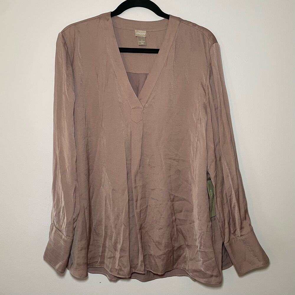 NWT Chico's Long Sleeve V-Neck Violet Silky Flowy Blouse size 3 / 16 / 18